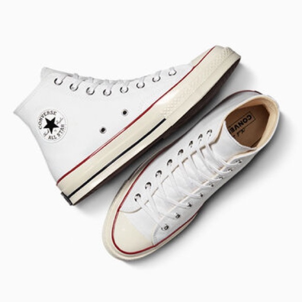 Chuck Taylor white All Star Convers size 12 women or 10 men Chuck 70 canvas